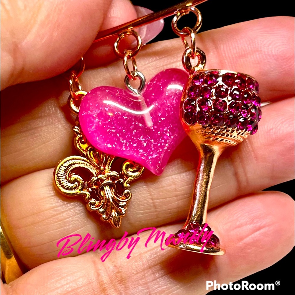 Hot pink charm pin-brooch